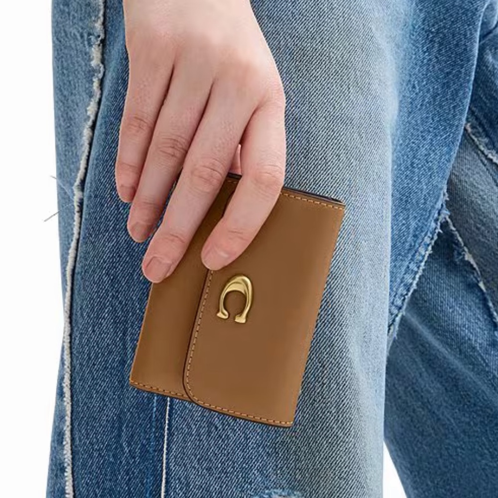 Coach Essential Card Holder Bifold Wallet Honey Brown - Picture 4 of 11